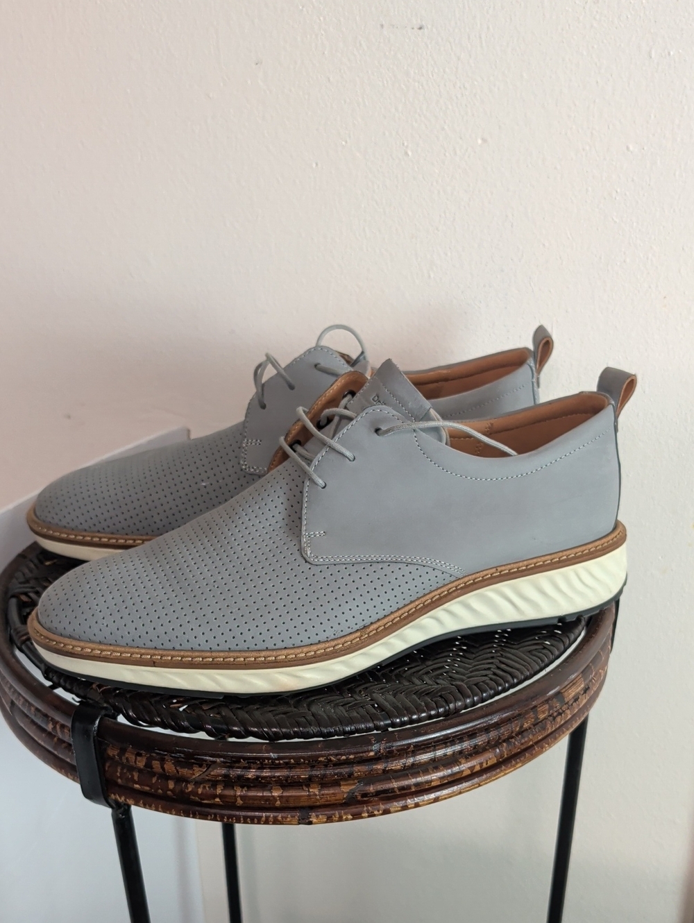 ECCO Men's St.1 Hybrid Plain Toe Oxford Gray Nubuck Men Size 12-12.5